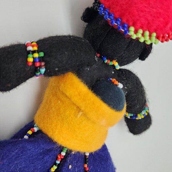 Hand Crafted African Felt Doll With Baby on Back Beaded 7.5" - Picture 7 of 9